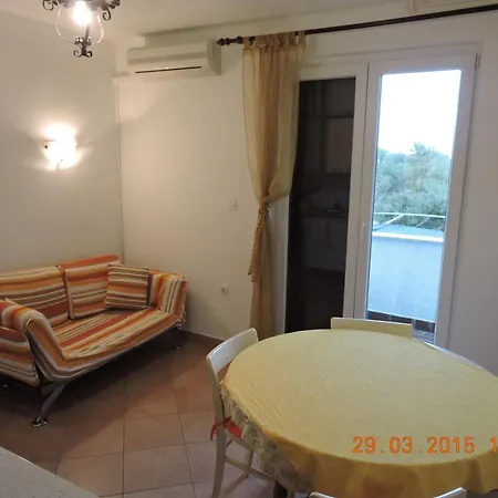 Apartments Ivanka Mali Losinj Exterior photo