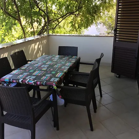 Apartments Ivanka Mali Losinj Exterior photo